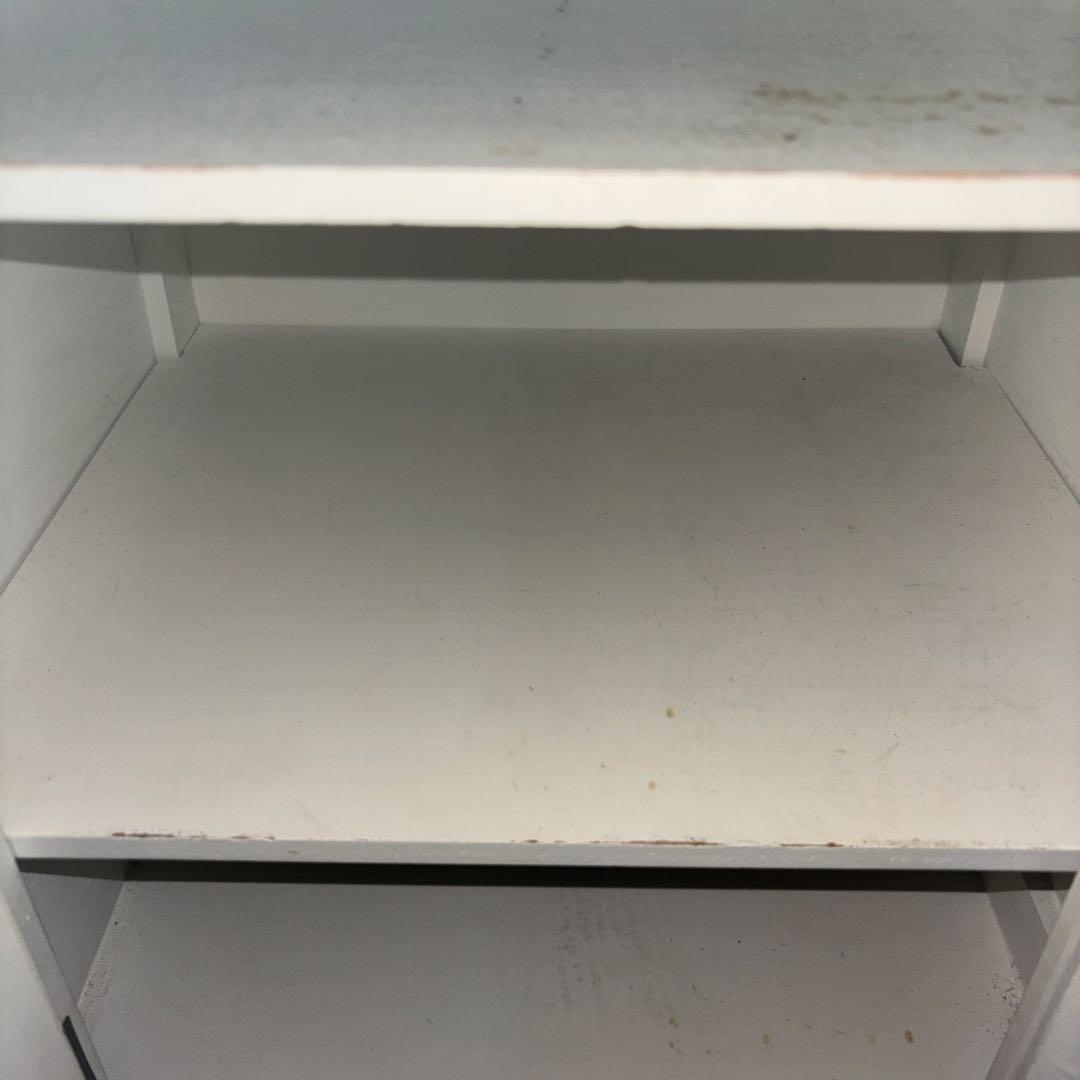 薔薇　キャビネット　サイドボード　白家具　猫足　アンティーク調　たのメル便可能