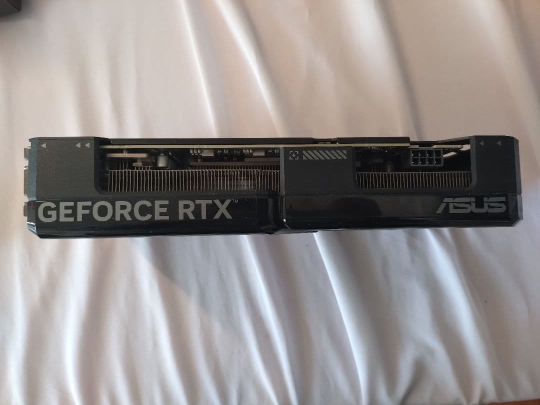ASUS Dual GeForce RTX™- 4070 -O12G