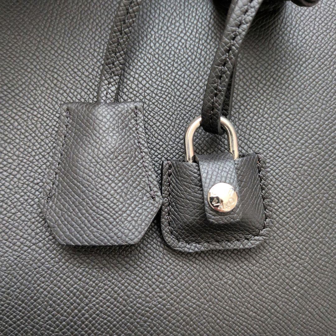 【極美品 鍵付き】銀座和光　ハンドバッグ　フォーマルバッグ　シボ革　冠婚葬祭　黒