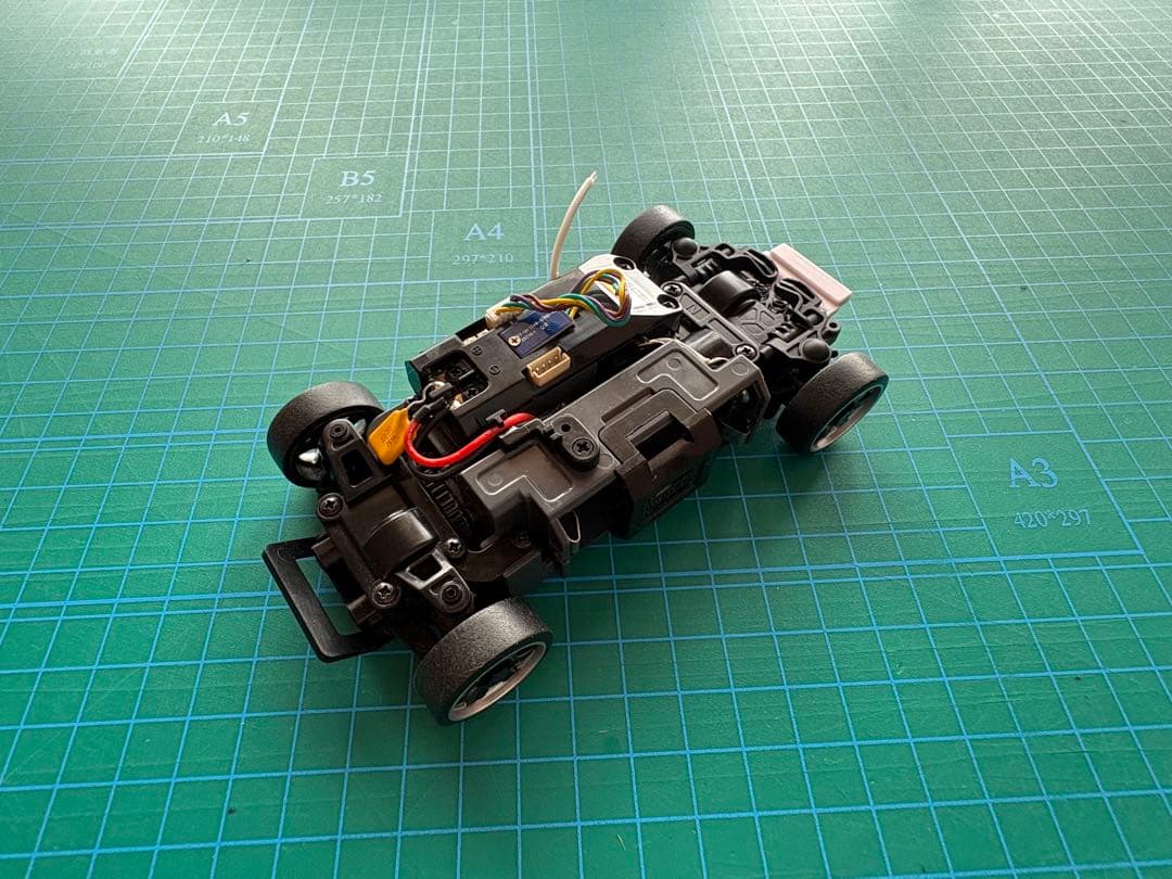 ミニッツAWD サバンナ RX-7 FC3S エアロVer. ジャイロ付き