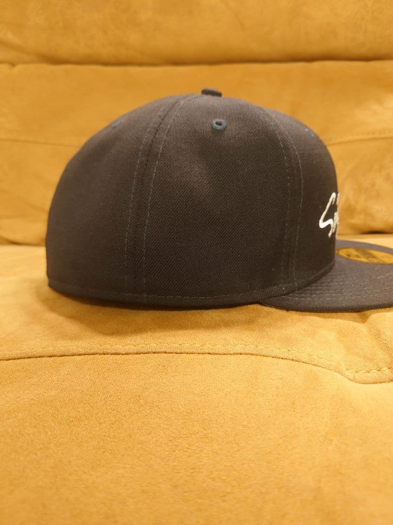 お*様 USED品 Supreme Classic Script New Era