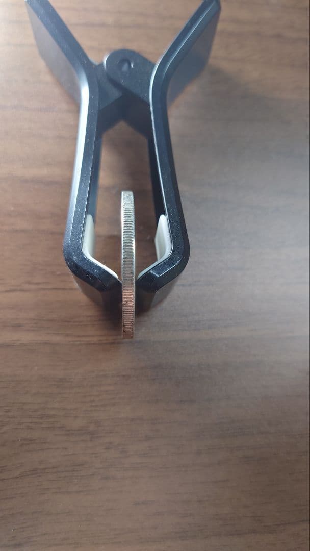 貿易銀　明治9年重量27.02グラム直径38.59ミリ