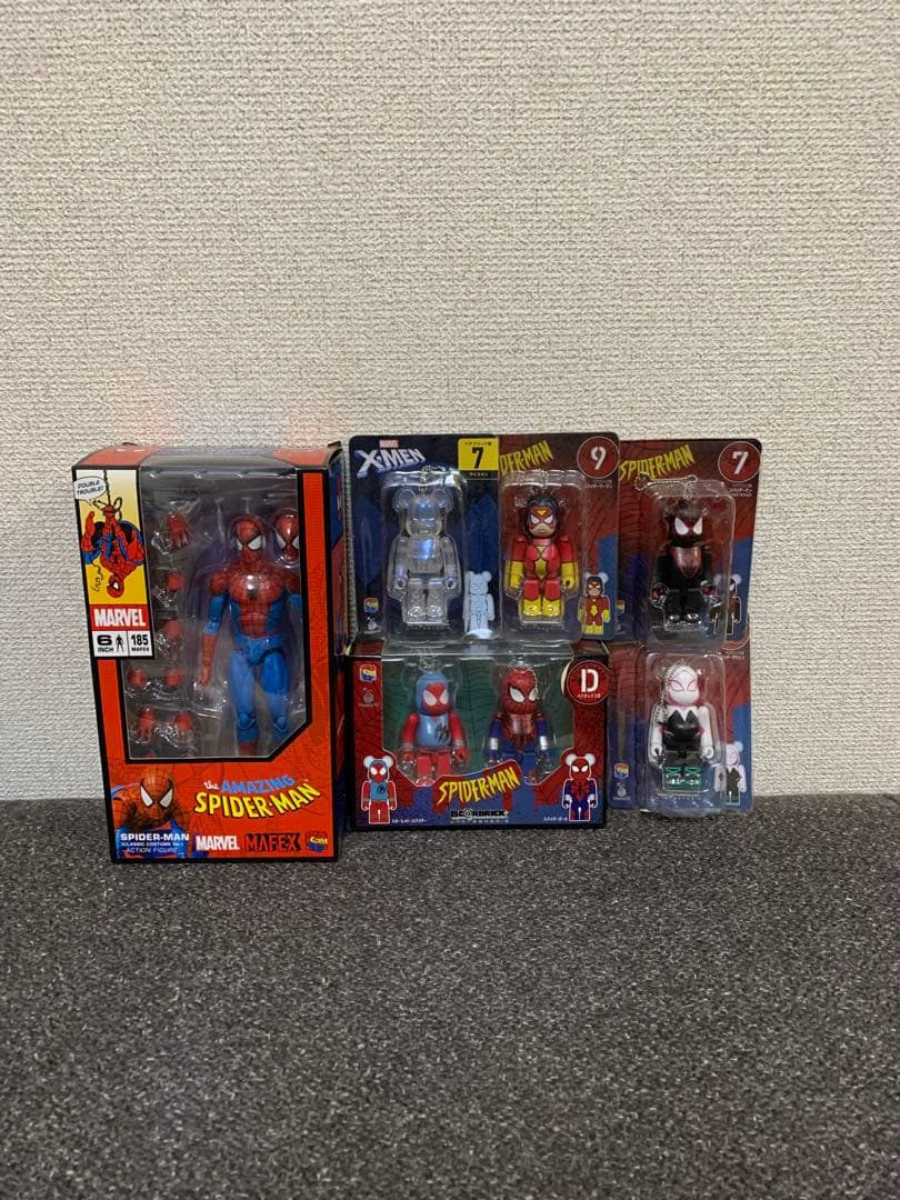 Mafex スパイダーマン 【おまけ付き！】 SpiderMan ベアブリック