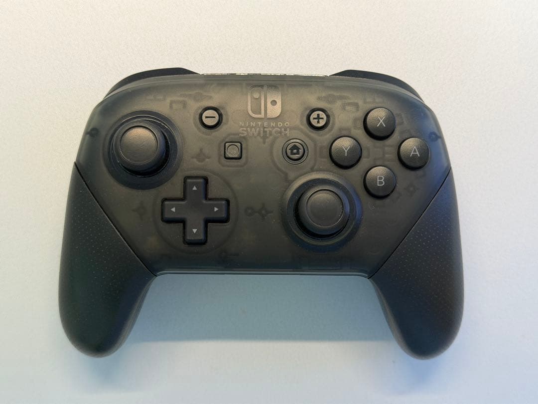 初代Nintendo Switch(Joy conなし)+Proコン+ケース