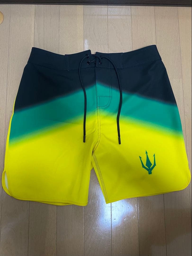 FIED ファイド　サーフパンツ　新品未使用28インチ