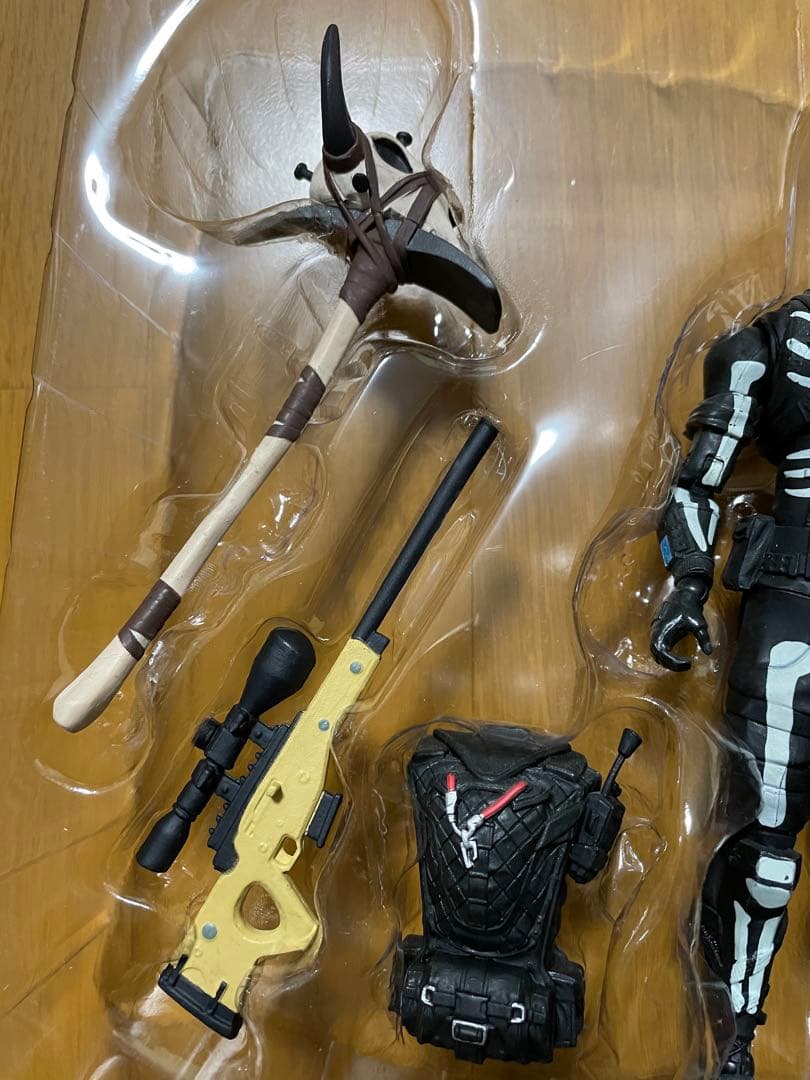 FORTNITE SKULL TROOPER フィギュア　7インチ