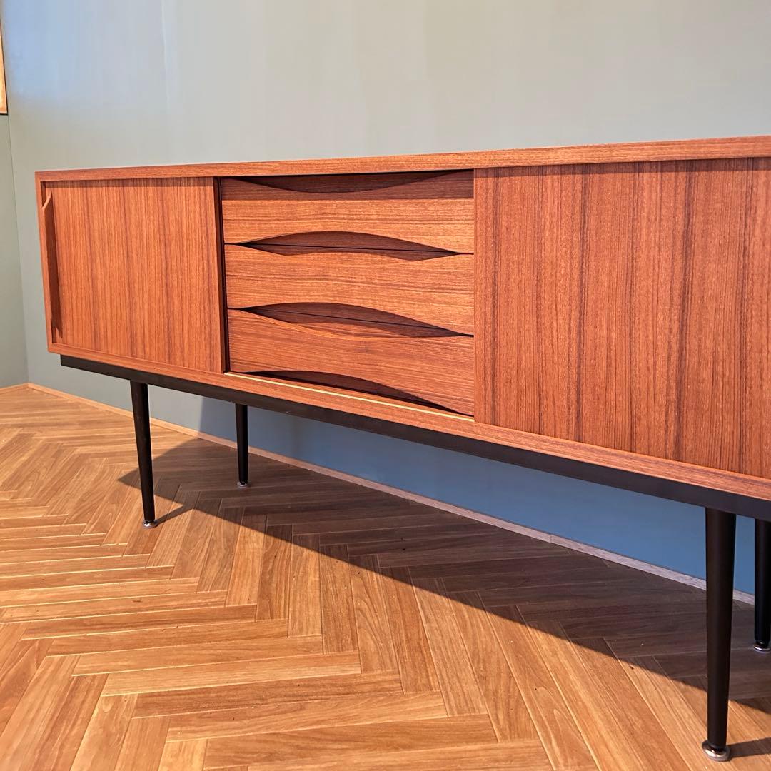 に*ぴ様 チーク サイドボード チェスト 北欧 ミッドセンチュリー ビンテージ