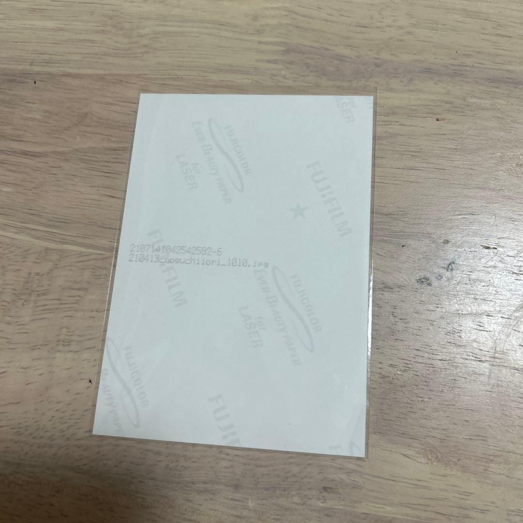 野口衣織　生写真