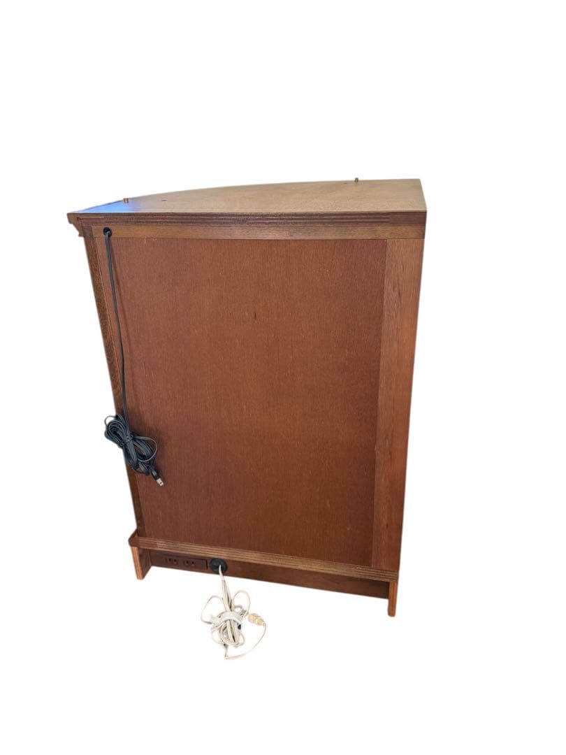 こぶろきわ【カリモク】コロニアル 照明付き 飾り棚 コーナーキャビネット