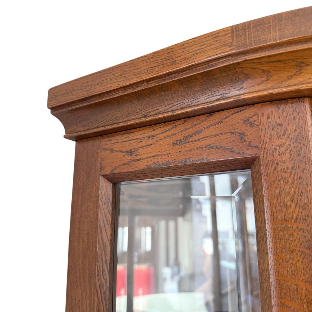 こぶろきわ【カリモク】コロニアル 照明付き 飾り棚 コーナーキャビネット