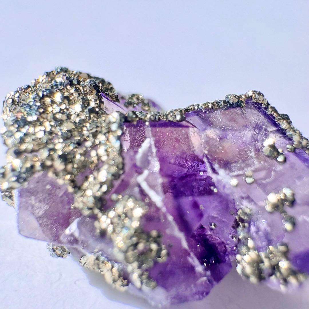 520 中国 内モンゴル産 レアタイプ フローライト&パイライト