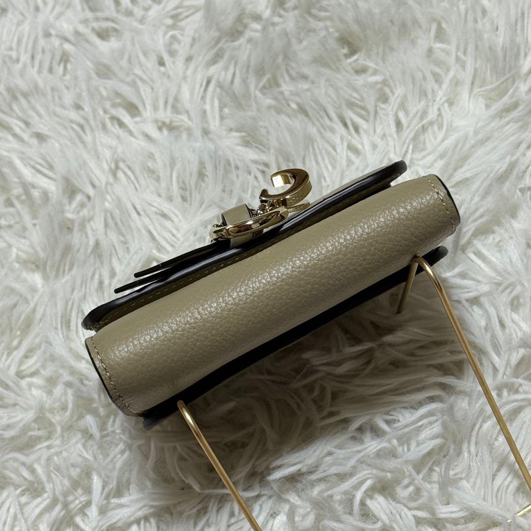 ⭐️新品未使用⭐️　Chloe　Alphbet　アルファベット　三つ折り財布