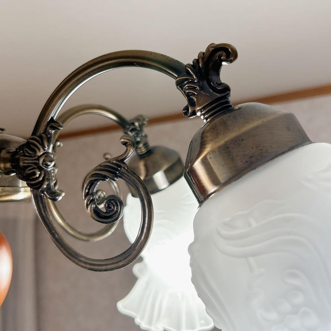 ●美品●アンティーク　フリルシェード　すずらん型　豪華5灯シャンデリア【キシマ】