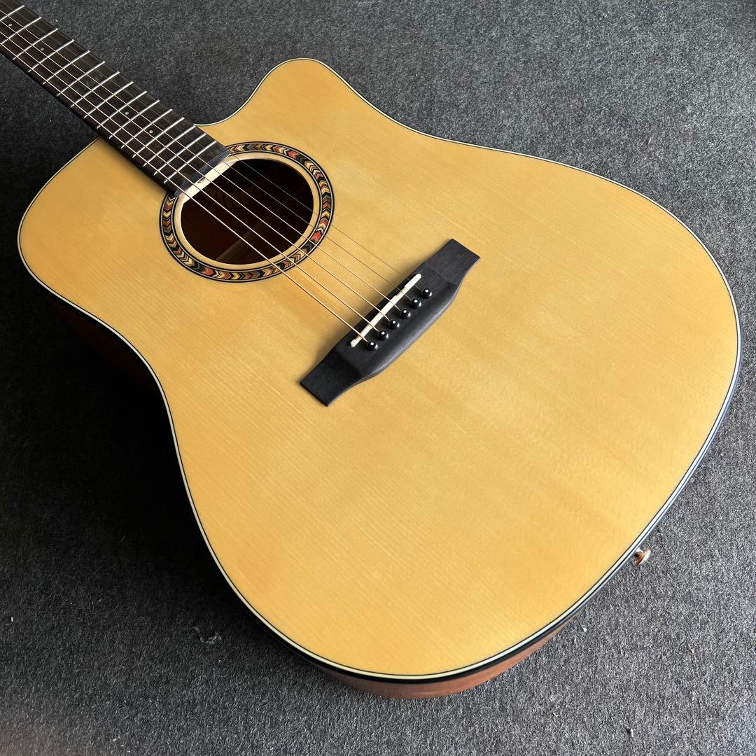 A84極美品✨　初心者向け✨　付属品多数あり アコースティックギター