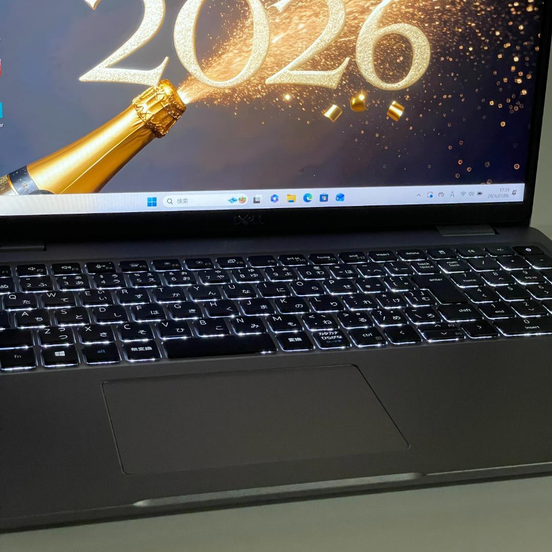 第11世代 i7 デル Latitude5520 ノートPC win11 SSD