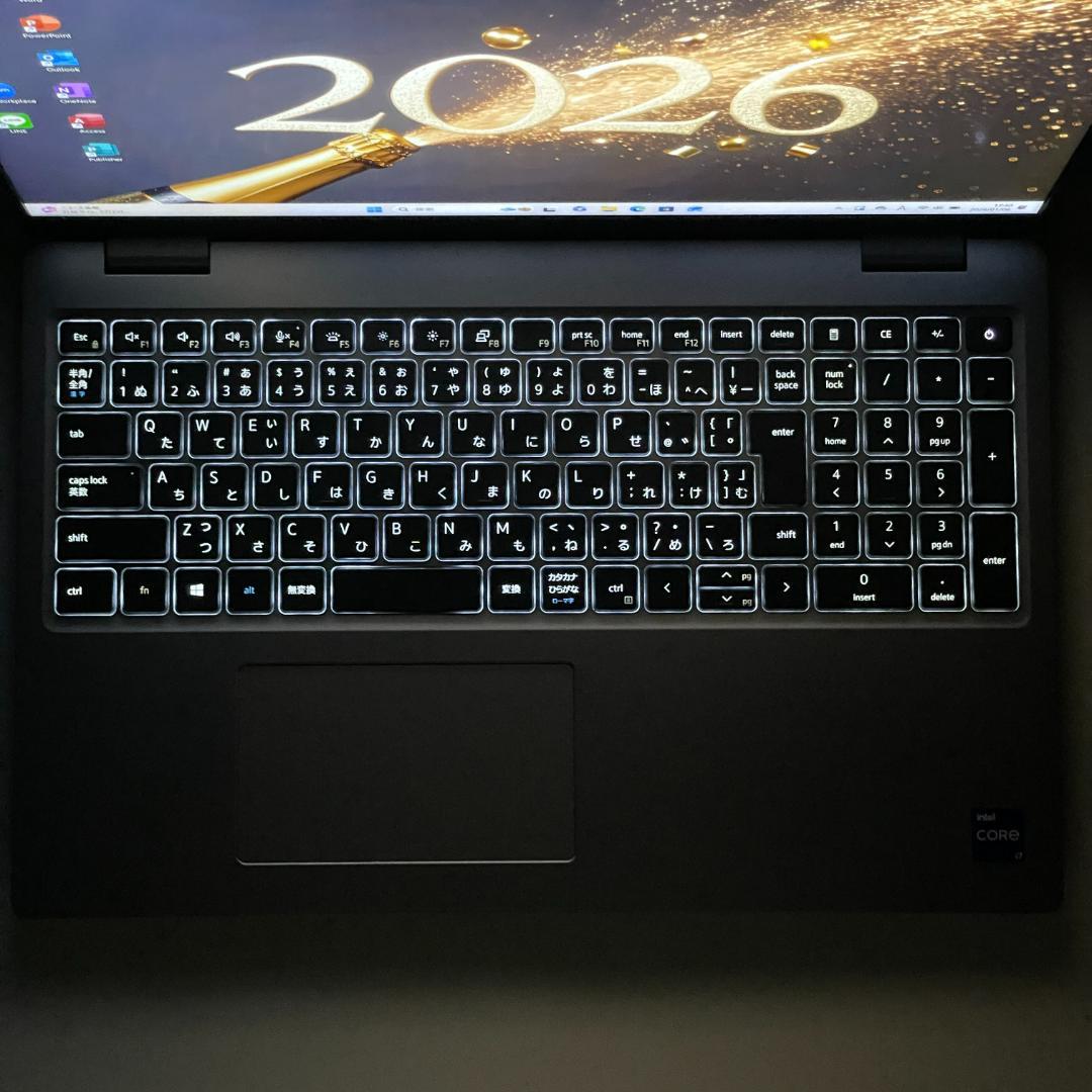 第11世代 i7 デル Latitude5520 ノートPC win11 SSD