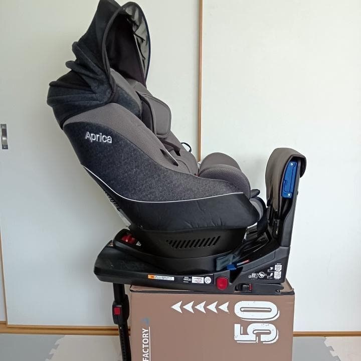 【1点限り✨】アップリカ　チャイルドシート クルリラプレミアム ビッテ⭐︎