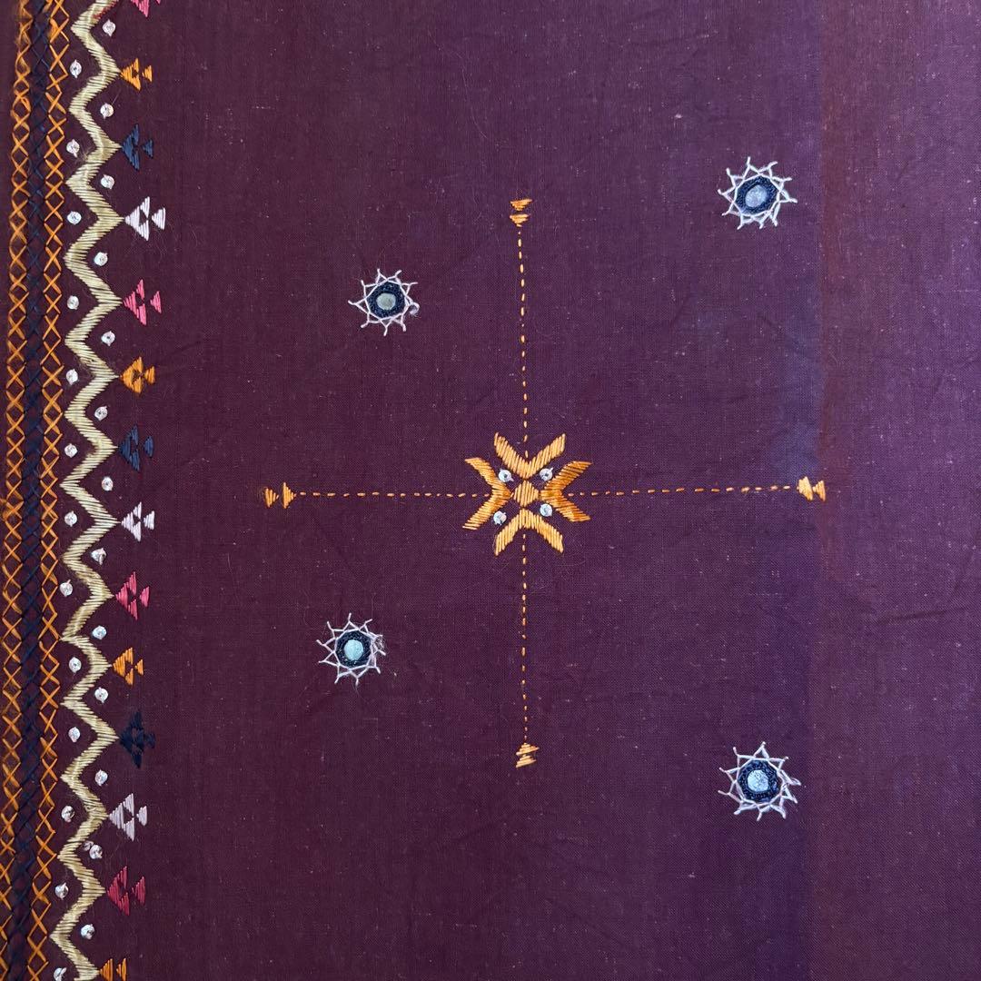 インド　アンティークミラーワーク刺繍タペストリー