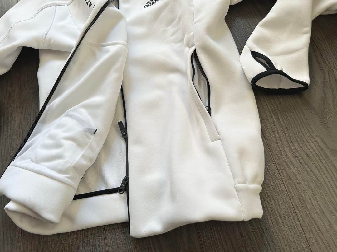 新品 adidas アディダス 上下 ダブルニット生地 秋冬ジャケットパンツ L