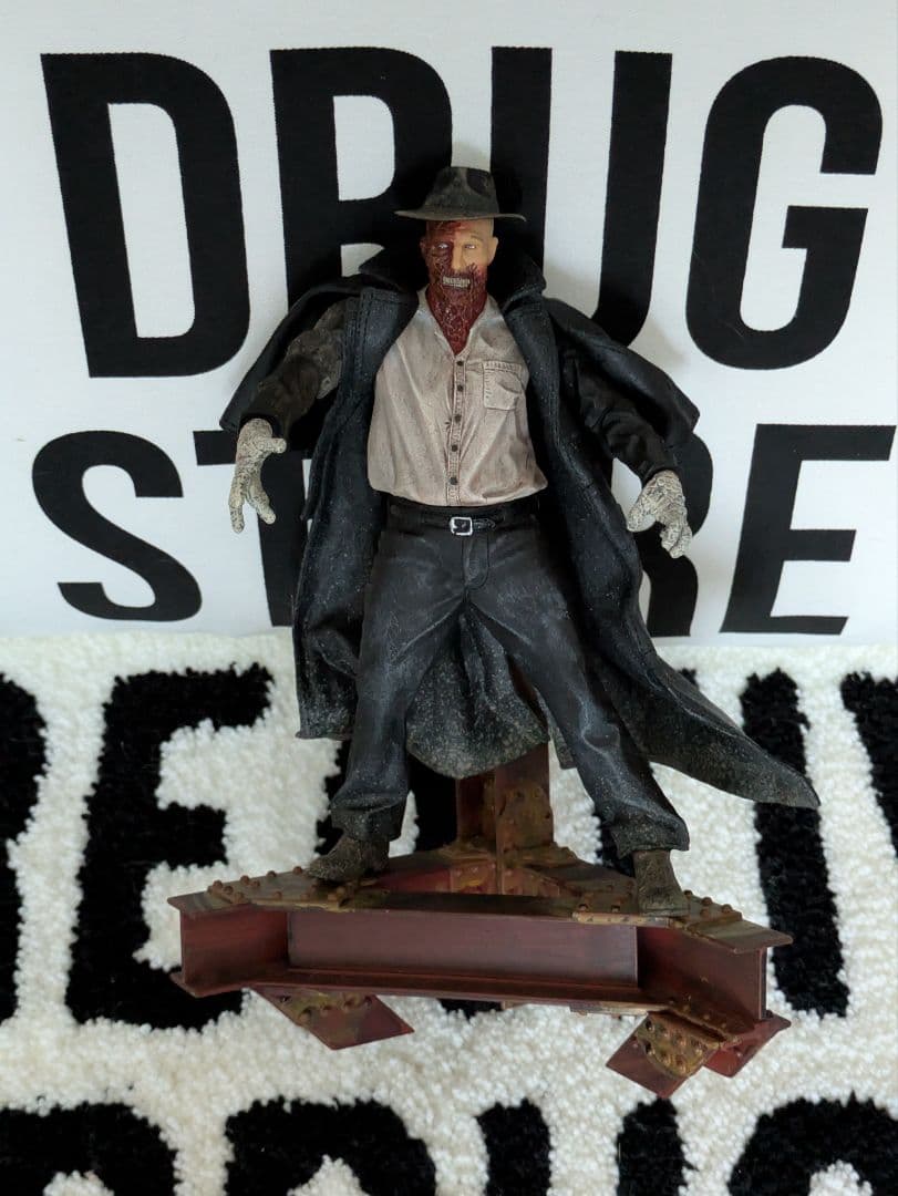 「SOTA TOYS ダークマン、狼男アメリカン フィギュア」ソタ