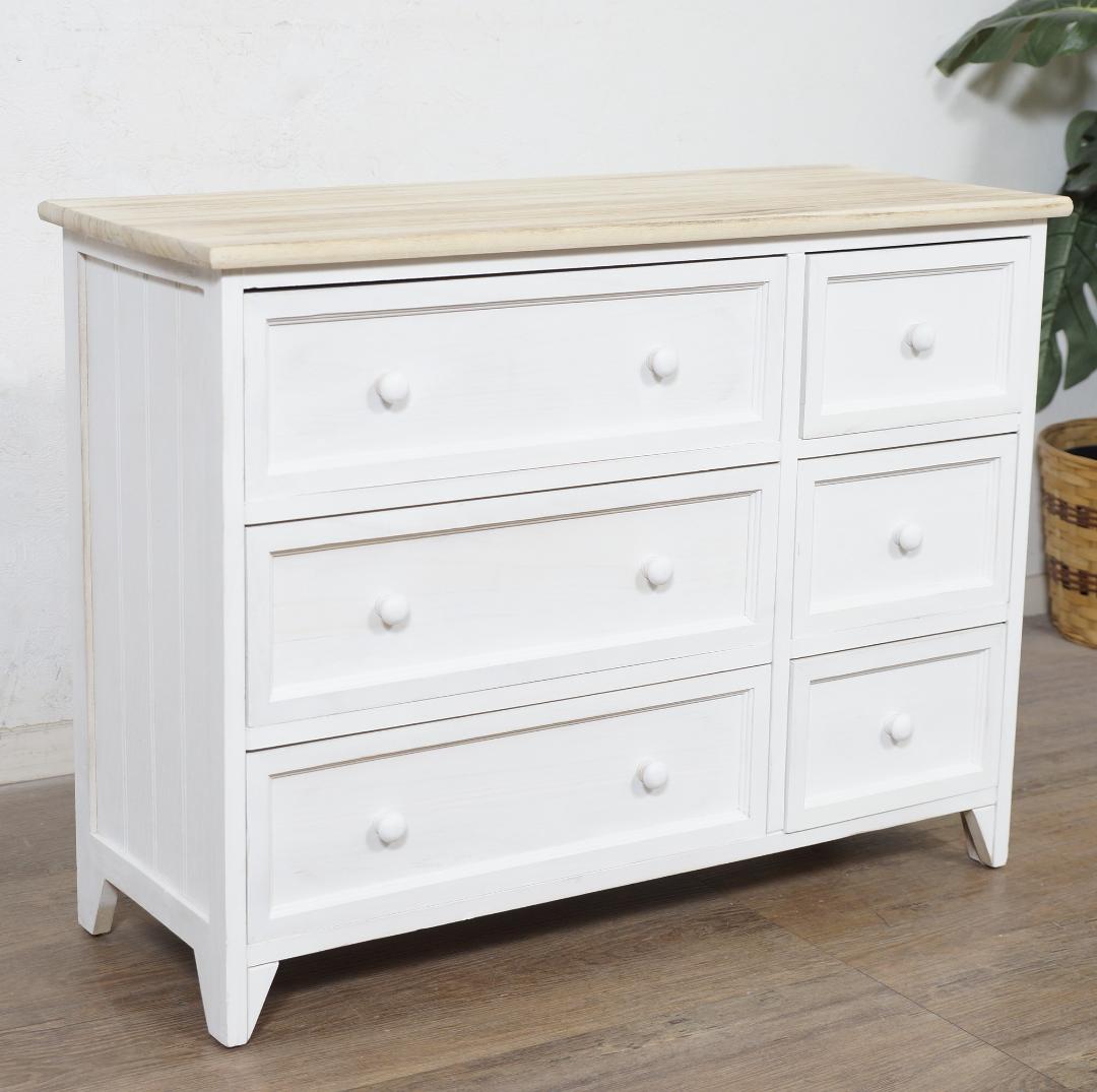 【新品・未使用】　ヨーロピアン調　チェスト　箪笥　幅　79ｃｍ