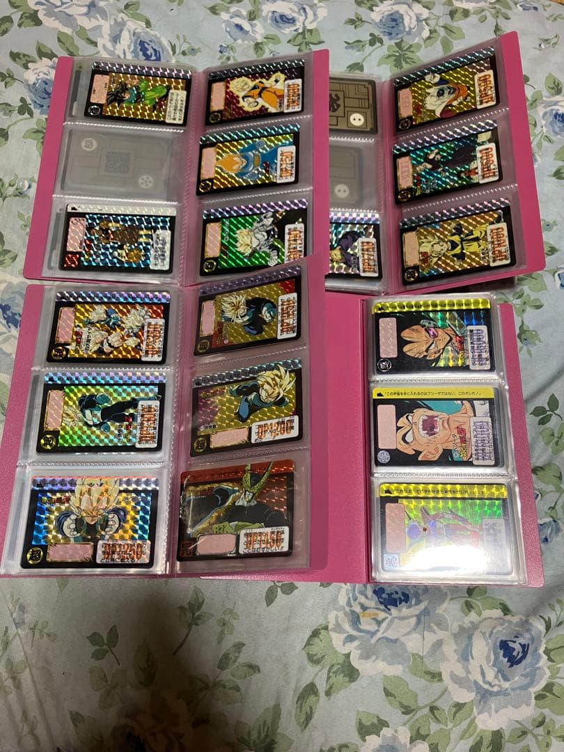 ドラゴンボールカード 4冊分ファイルごと　超美品のみキラも大量　全部で500近く