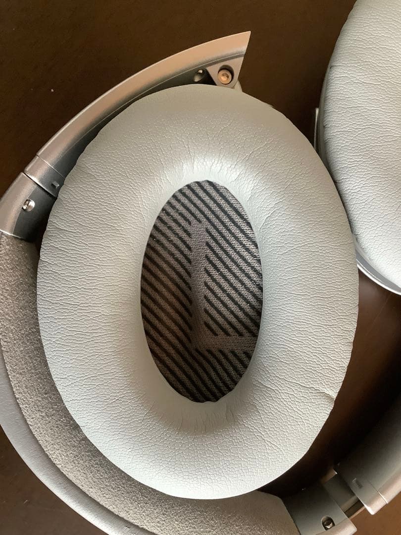 【希少】BOSE QuietComfort 35 ワイヤレスヘッドホン シルバー