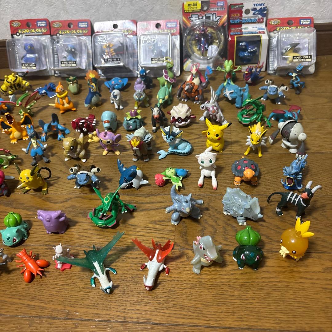 モンコレ　ワニノコ　クリア　ポケモンキッズ　指人形　ポケモン　フィギュア