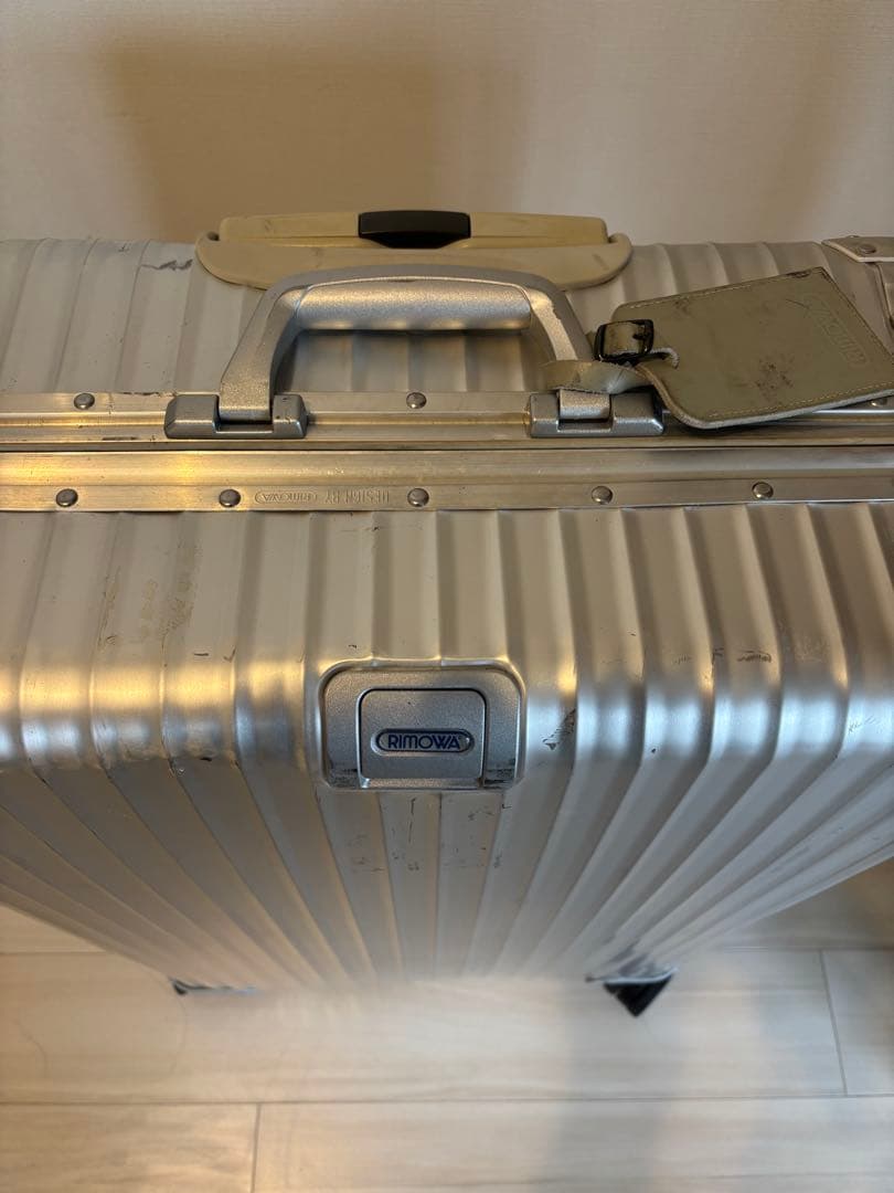 【生産中止モデル】RIMOWA 82L 4輪 シルバー