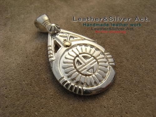 ネックレスサンフェイス　ペンダントトップ（ホピ族）スターリング925 ネックレス