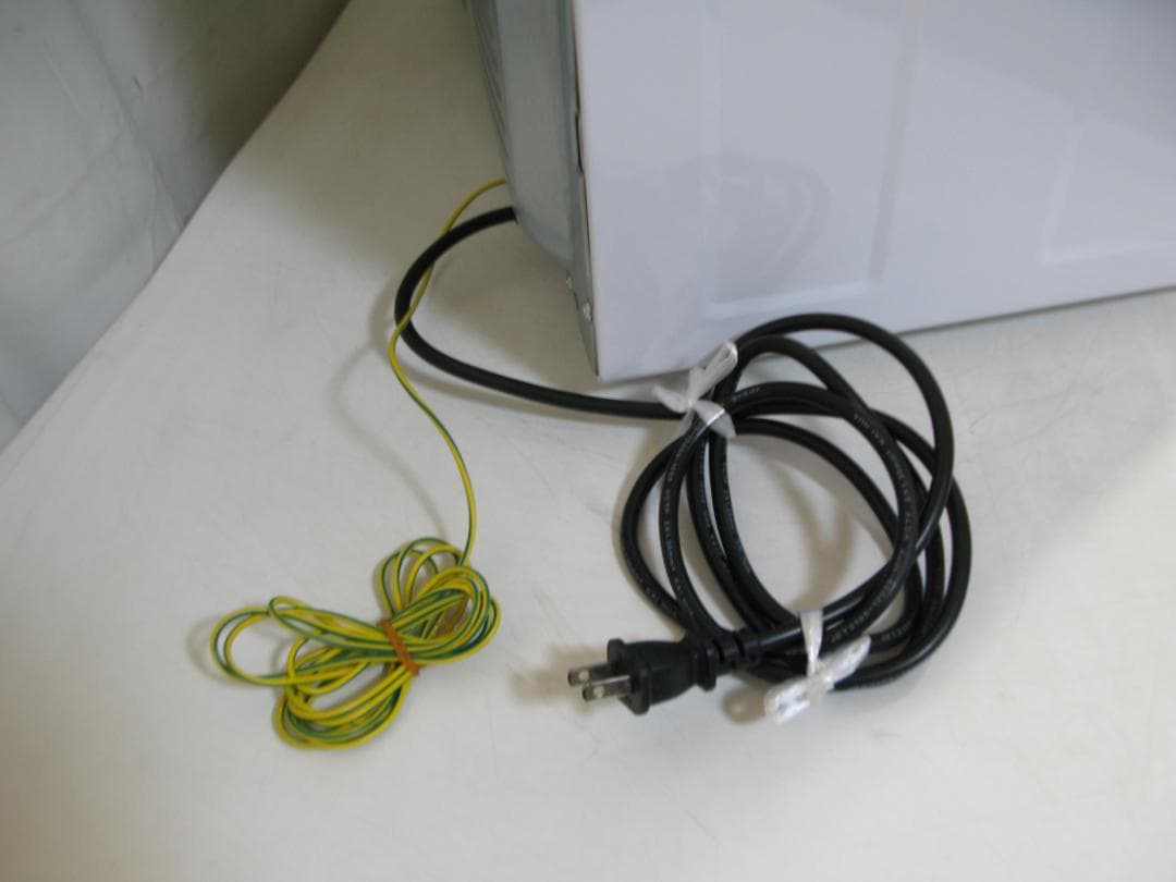 アルミス 小型衣類乾燥機 2.5kg 左開き VS-H032 2023年製