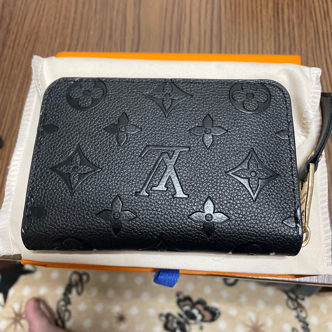 ケース ブラック