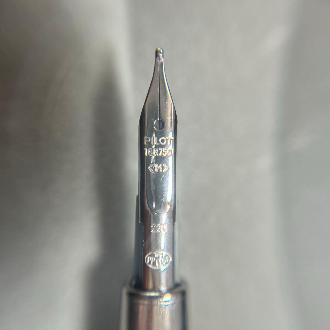 パイロット　キャップレスLS ラグジュアリーパープル　中字　M 万年筆