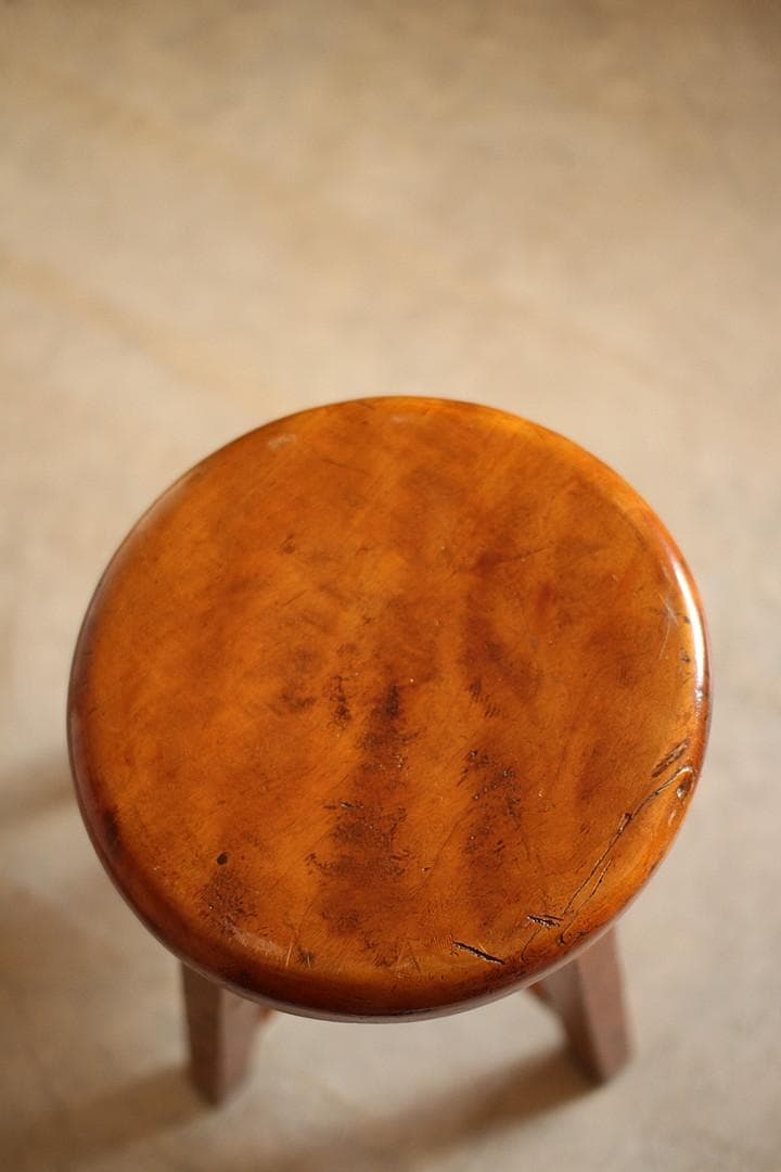 古い木製の丸椅子　スツール　チェア　古道具　古家具