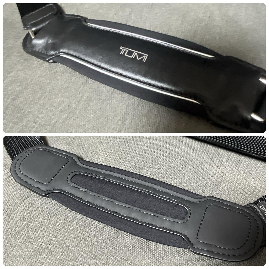 TUMI トゥミ　255001D2 ARRIVE ハミルトン スリム ブリーフ