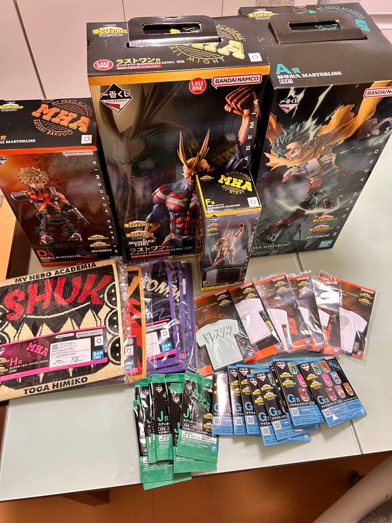 ヒロアカ一番くじ　ラストワン賞.A賞.D賞.F賞4点セット。おまけ35点付き