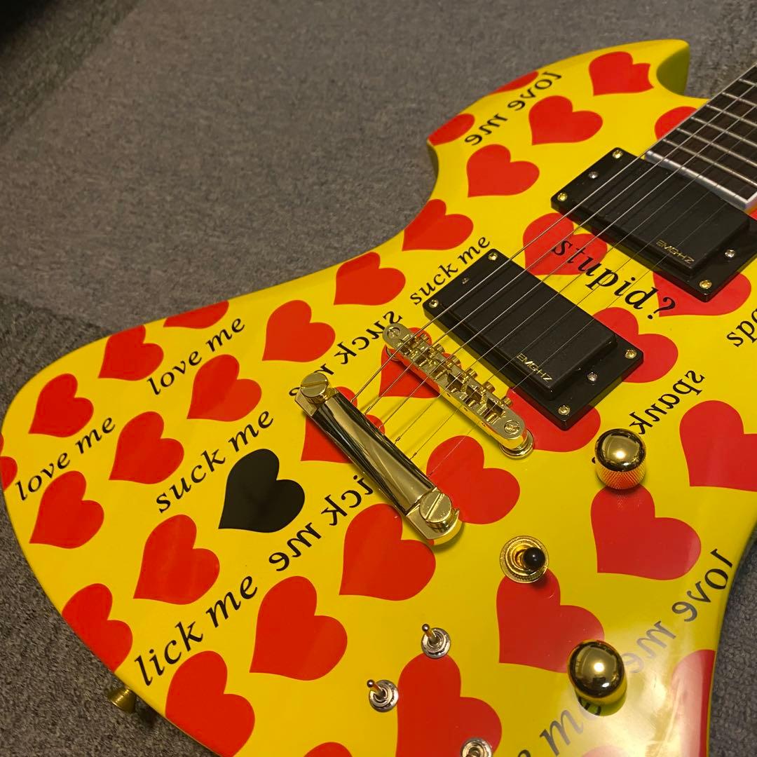 X JAPAN hideシグネチャータイプ コンポーネントギター イエローハート