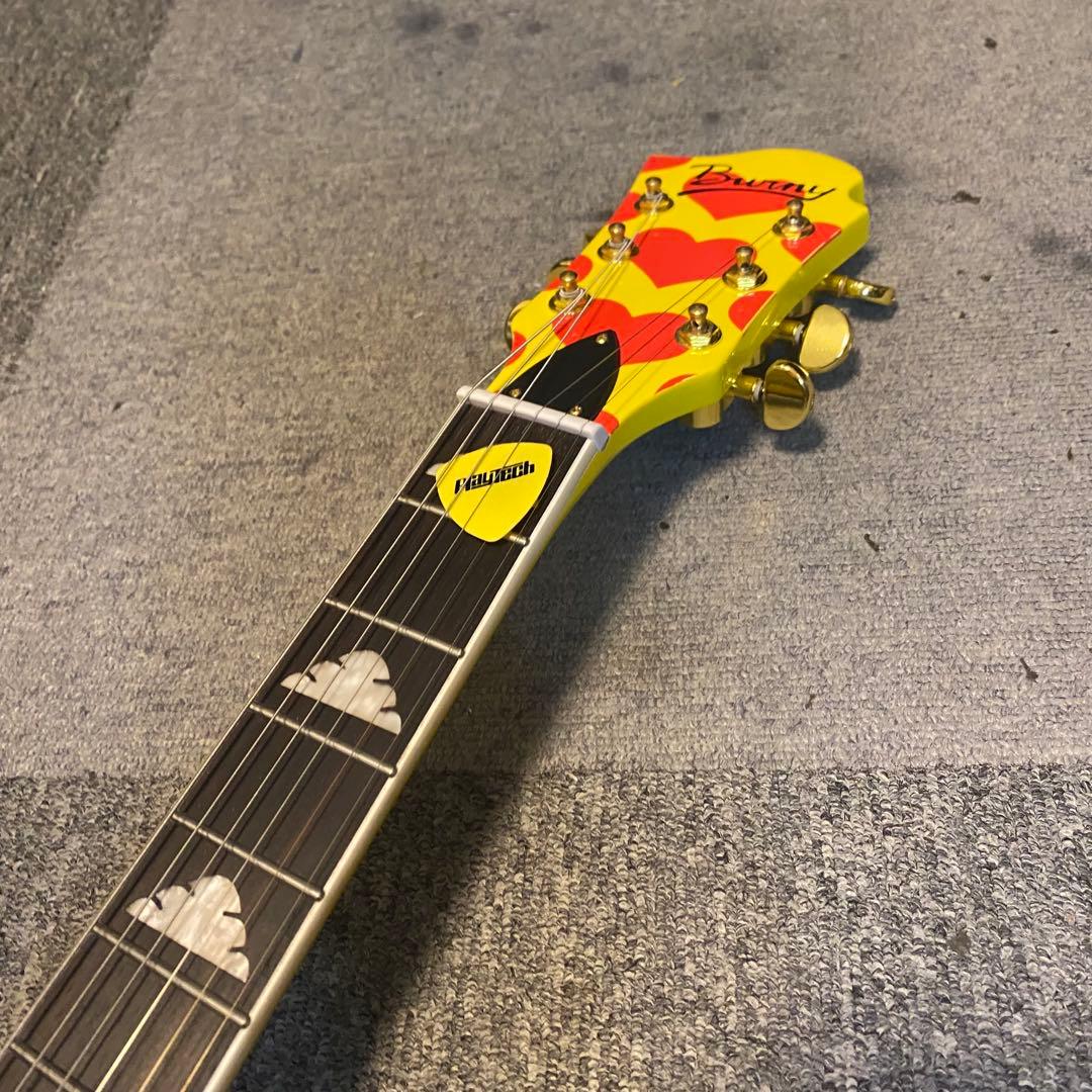 X JAPAN hideシグネチャータイプ コンポーネントギター イエローハート