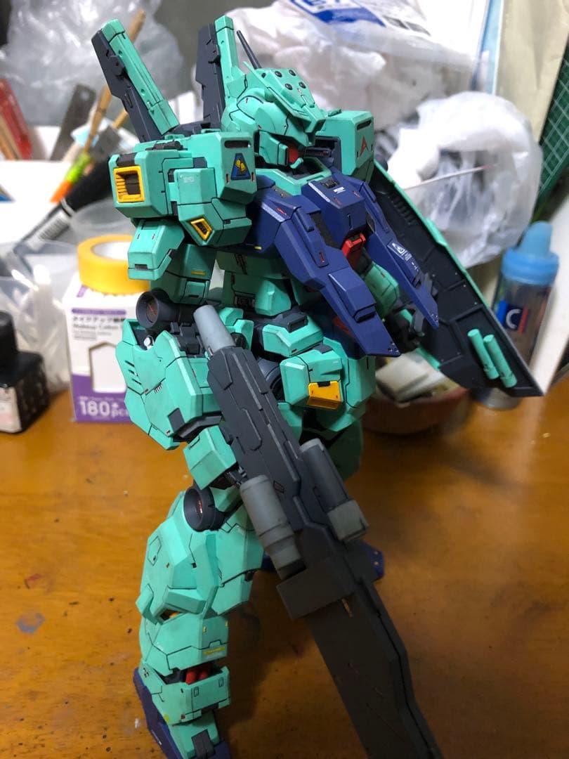 海外製プラモデル　ジェダ　アムロ専用機 アヤタネ