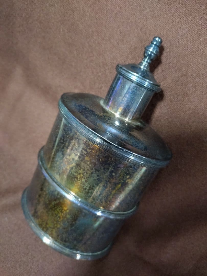 MNAA　ポルトガル　国立古美術博物館　シルバー金属製円筒形工芸品