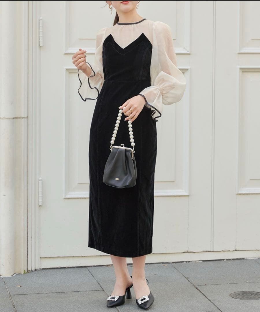 黒ベロアドレス　パーティードレス　オケージョンドレス　結婚式