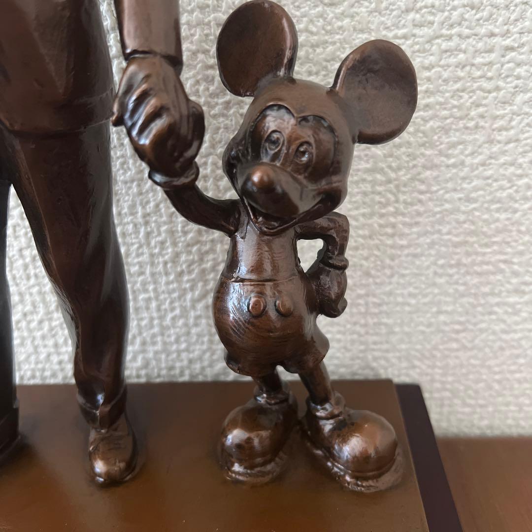 ウォルト・ディズニー&ミッキーマウス　　パートナーズ像