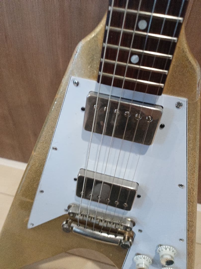 ギター Burny LV-115KK L'Arc~en~Ciel KEN model