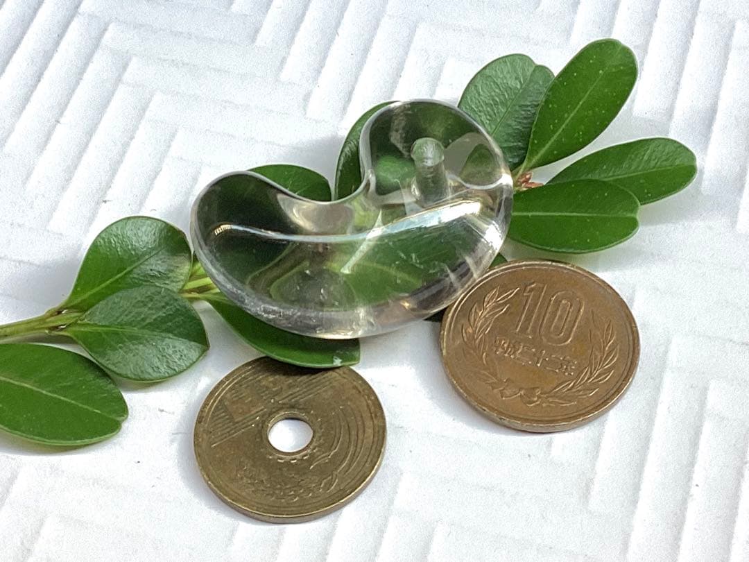 ✳黒平鉱山*茶水晶勾玉*スモーキークォーツ*煙水晶* 抜群の透明感　希少レア物‼️