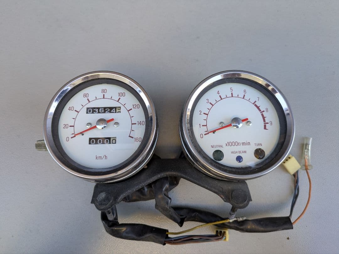 SR400 純正メーター れ