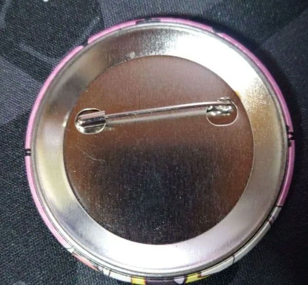 カラオケの鉄人　魔入りました！入間くん　アスモデウス・アリス　缶バッジ