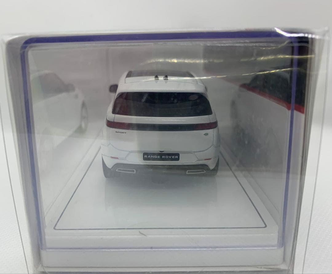 1/43 Range Rover Sport フジホワイト