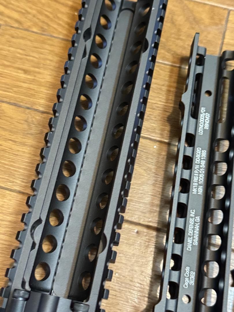 Daniel Defense RISⅡ ハンドガード FDE 9.5インチ