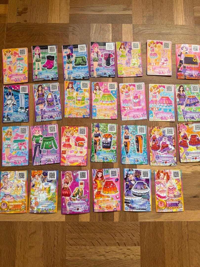 アイカツカード73枚セット＋オマケ付き