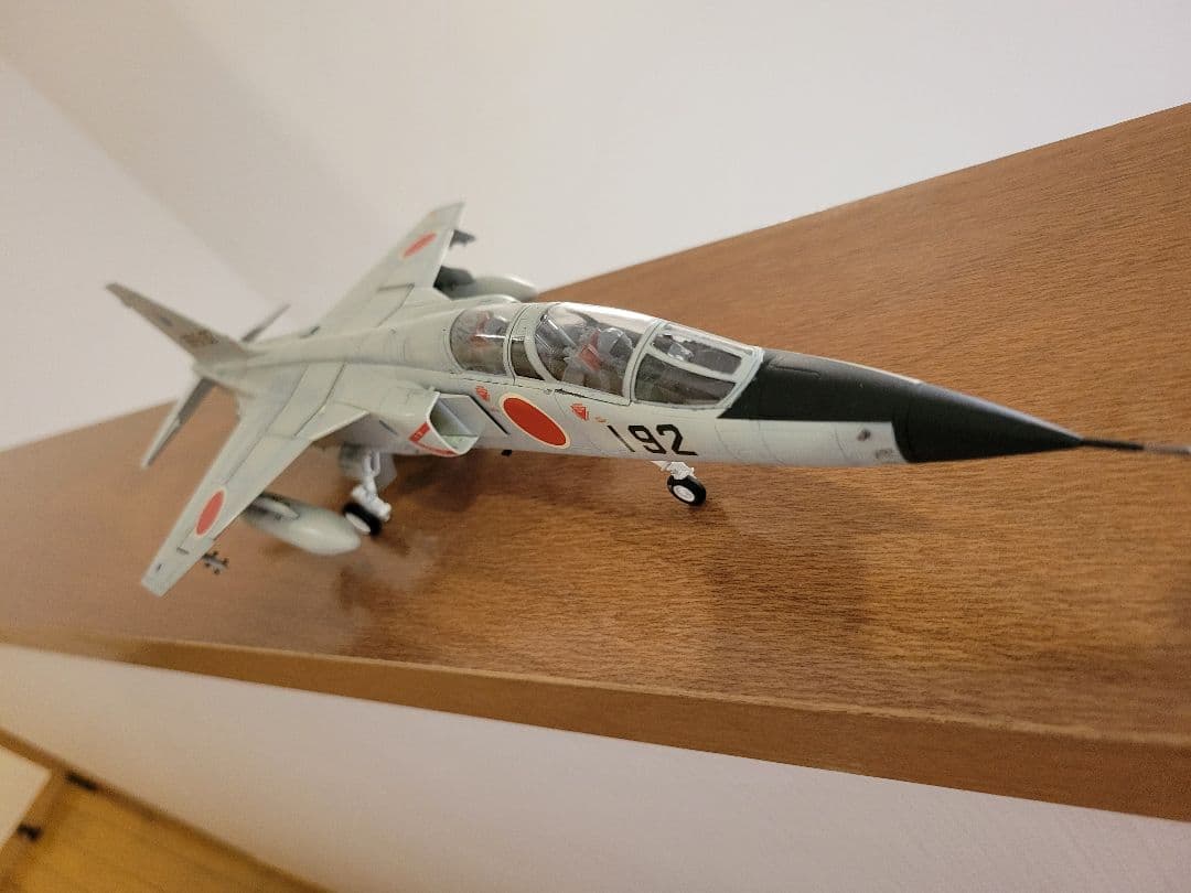 1/48　航空自衛隊　T-2練習機　プラモデル完成品